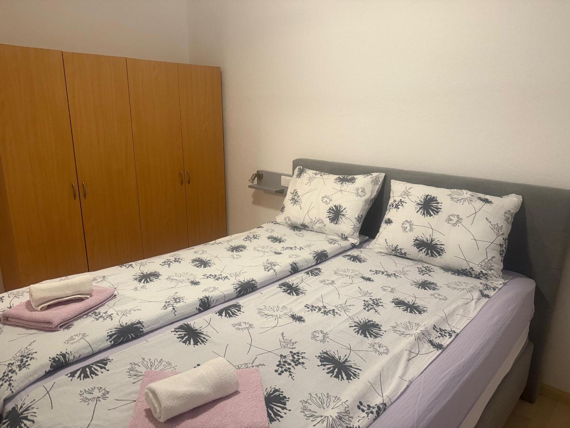 Apartmani Milokanovic Funtana Buitenkant foto