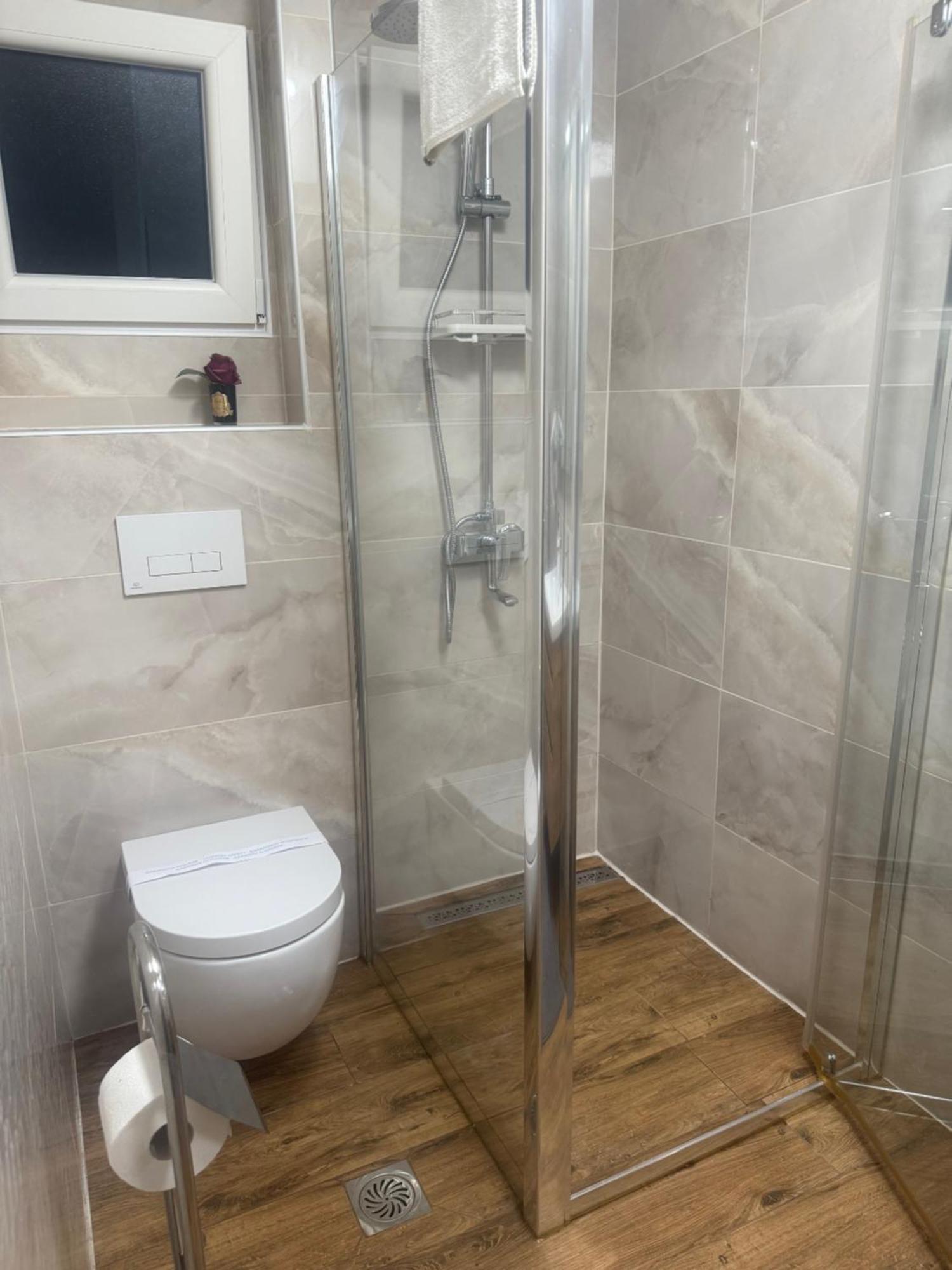 Apartmani Milokanovic Funtana Buitenkant foto